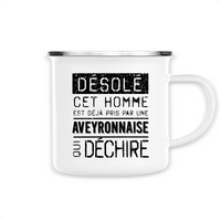 Thumbnail for Désolé cet homme est pris par une Aveyronnaise qui déchire - Tasse à café camping vintage - imprimé dans le Midi - Ici & Là - T-shirts & Souvenirs de chez toi