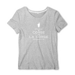 Je ne vis pas en Corse, mais la Corse vivra toujours en moi - T-shirt femme - imprimé FR - Ici & Là - T-shirts & Souvenirs de chez toi