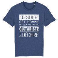 Thumbnail for Désolé cet homme est pris par une guitariste qui déchire - T-shirt coton bio 100 % - imprimé FR collection Guitare - Ici & Là - T-shirts & Souvenirs de chez toi