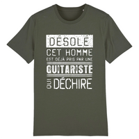 Thumbnail for Désolé cet homme est pris par une guitariste qui déchire - T-shirt coton bio 100 % - imprimé FR collection Guitare - Ici & Là - T-shirts & Souvenirs de chez toi