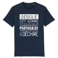 Thumbnail for Désolé cet homme est pris par une Portugaise qui déchire - T-shirt coton bio 100 % - imprimé FR - Ici & Là - T-shirts & Souvenirs de chez toi