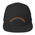 Arc-en-ciel brodé LGBT - Casquette 5 panneaux - Ici & Là - T-shirts & Souvenirs de chez toi