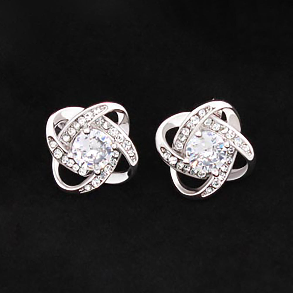 Clous d'oreilles Love Knot or blanc - Élégance et éclat