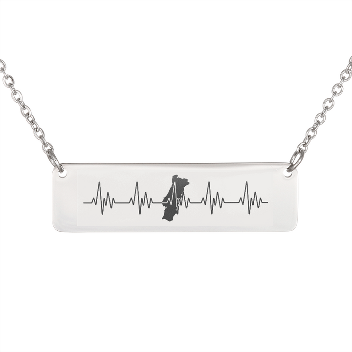 Collier Gravé personnalisable pour une Portugaise - Bijouterie - Portugal battement de coeur