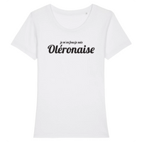 Thumbnail for Je m'en fous je suis Oléronaise - T-shirt femme 100 % coton bio - imprimé fr - Ici & Là - T-shirts & Souvenirs de chez toi