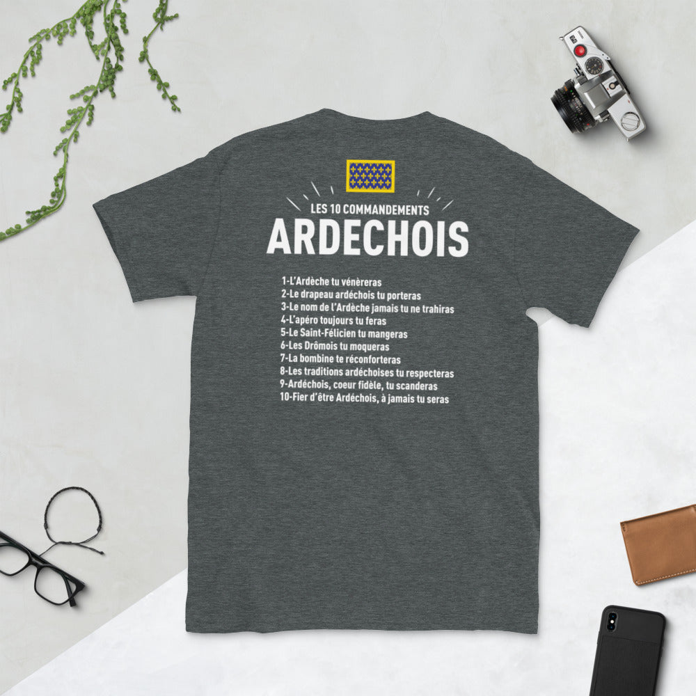 Ardéchois - 10 commandements - T-shirt Standard v - Ici & Là - T-shirts & Souvenirs de chez toi