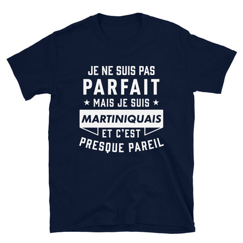 Parfait Martiniquais v2 -  T-Shirt standard - Ici & Là - T-shirts & Souvenirs de chez toi