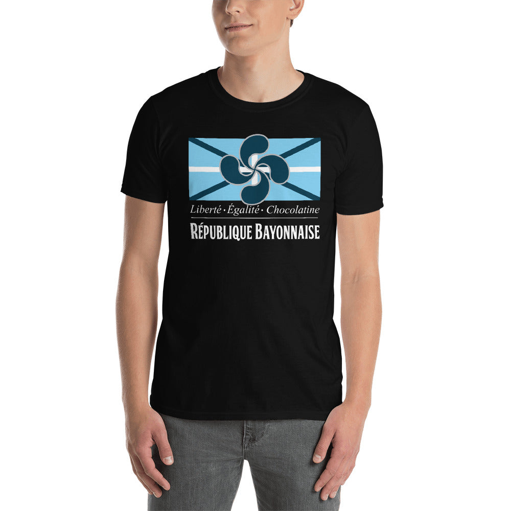 T-shirt Bayonne noir dos - Fierté locale et confort durable