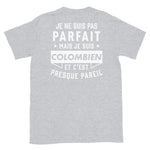 parfait-colombien - Imprimé DOS -  T-shirt Standard - Ici & Là - T-shirts & Souvenirs de chez toi