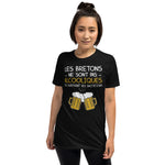 Les Bretons ne sont pas alcooliques - T-shirt Standard - Ici & Là - T-shirts & Souvenirs de chez toi