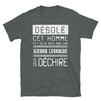 Thumbnail for T-shirt Sierra Leone bleu marine - Désolé ce mec est pris par une fille qui déchire