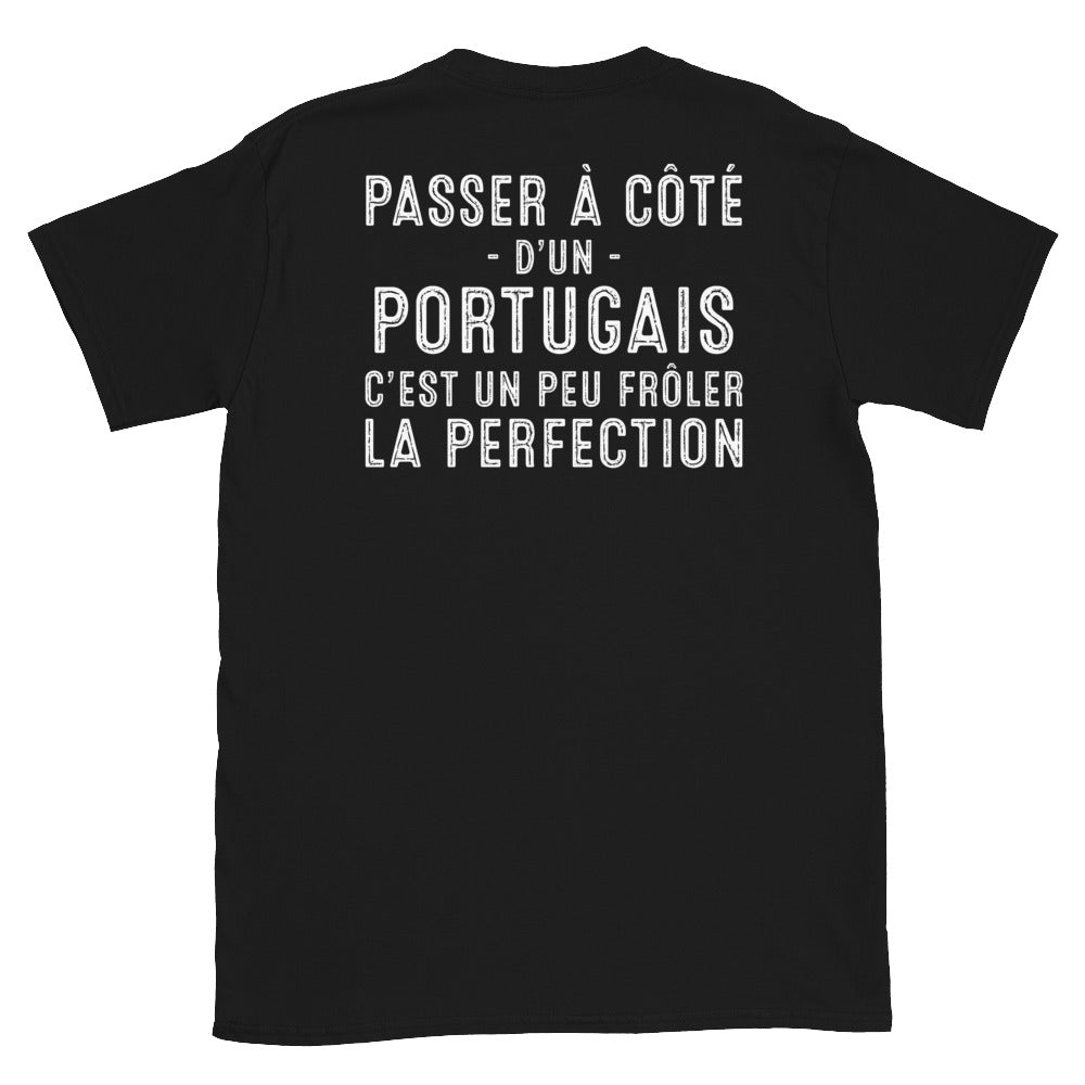 T-shirt Portugal bleu marine dos - Frôler la perfection avec humour