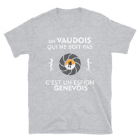 Thumbnail for Espion dans le canton de Vaud -  T-Shirt standard - Ici & Là - T-shirts & Souvenirs de chez toi