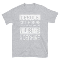 Thumbnail for Désolé pris par une Valaisanne -  T-Shirt standard - Ici & Là - T-shirts & Souvenirs de chez toi