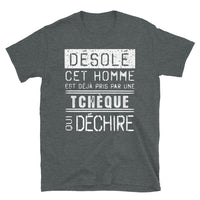 Thumbnail for T-shirt Tchèque bleu marine - Désolé ce mec est pris par une fille