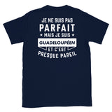parfait-Guadeloupe - Imprimé DOS -  T-shirt Standard - Ici & Là - T-shirts & Souvenirs de chez toi