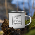 Voix me disent Put** qu'on est bien en Normandie - Tasse / mug en émaille - Ici & Là - T-shirts & Souvenirs de chez toi