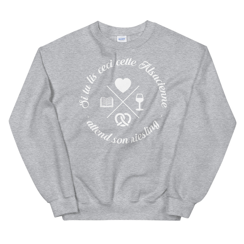 Alsacienne attendant son Riesling - Sweatshirt - Ici & Là - T-shirts & Souvenirs de chez toi