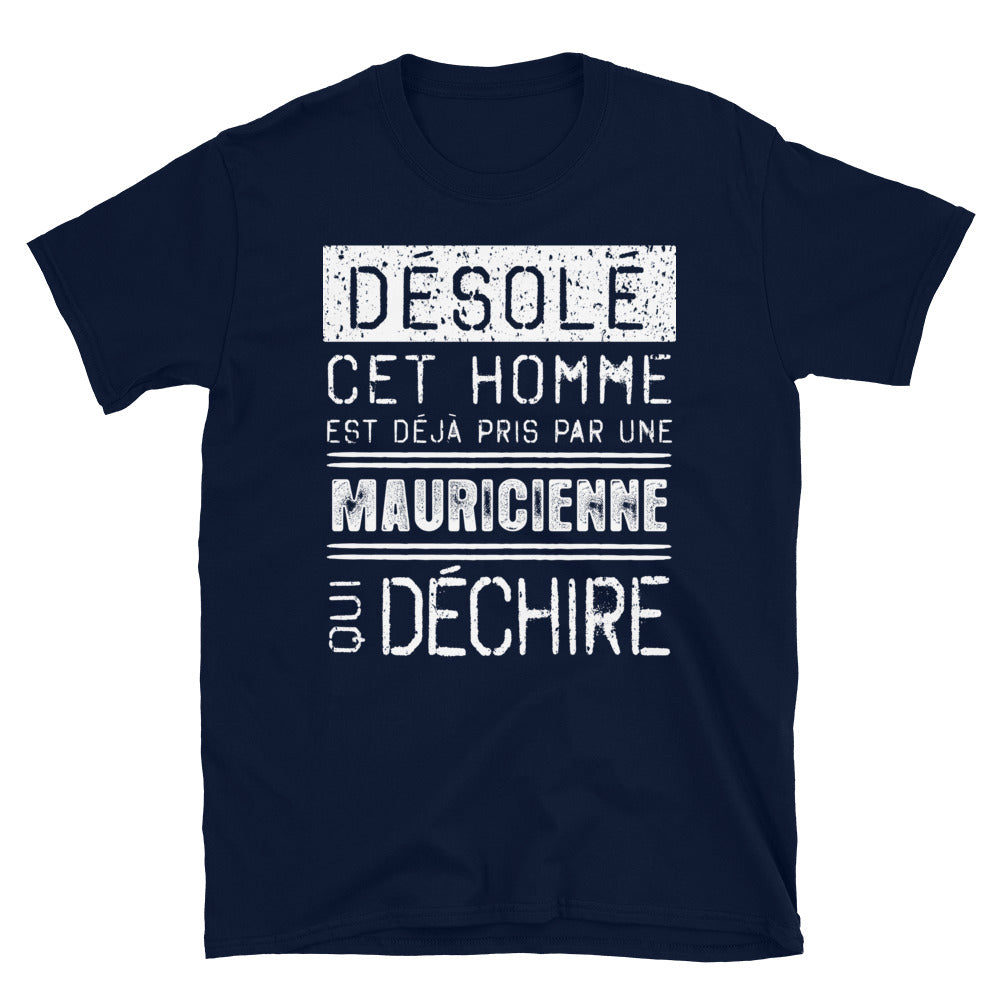 T-shirt Maurice navy - Désolé ce mec est pris par une fille qui déchire