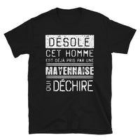 Thumbnail for T-shirt Mayenne noir - Désolé ce mec est pris par une fille qui déchire