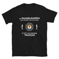 Thumbnail for Espion en Guadeloupe -  T-Shirt standard - Ici & Là - T-shirts & Souvenirs de chez toi