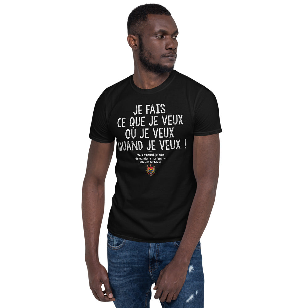 T-shirt Moldave marine - Je fais ce que je veux mais ma femme est Moldave