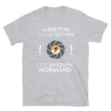 Espion en Bretagne -  T-Shirt standard - Ici & Là - T-shirts & Souvenirs de chez toi