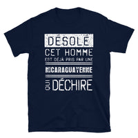 Thumbnail for T-shirt Nicaragua noir dos - Désolé ce mec est pris par une fille qui déchire