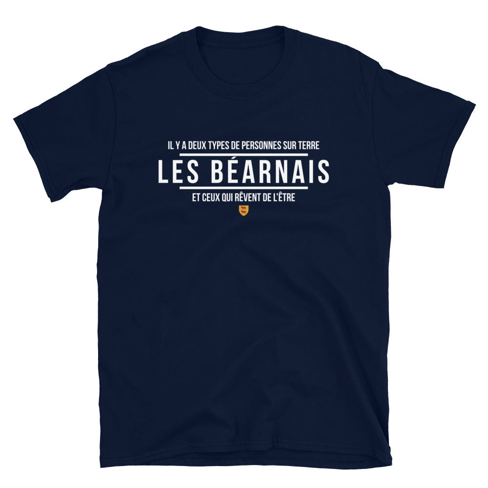 Béarnais Deux types de personnes - T-shirts Unisexe Standard - Ici & Là - T-shirts & Souvenirs de chez toi