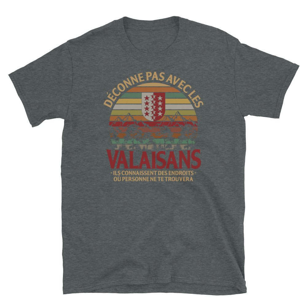 Valais Endroits - T-shirt Standard - Ici & Là - T-shirts & Souvenirs de chez toi