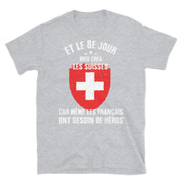 Thumbnail for 8e-jour-suisses T-shirt Standard - Ici & Là - T-shirts & Souvenirs de chez toi