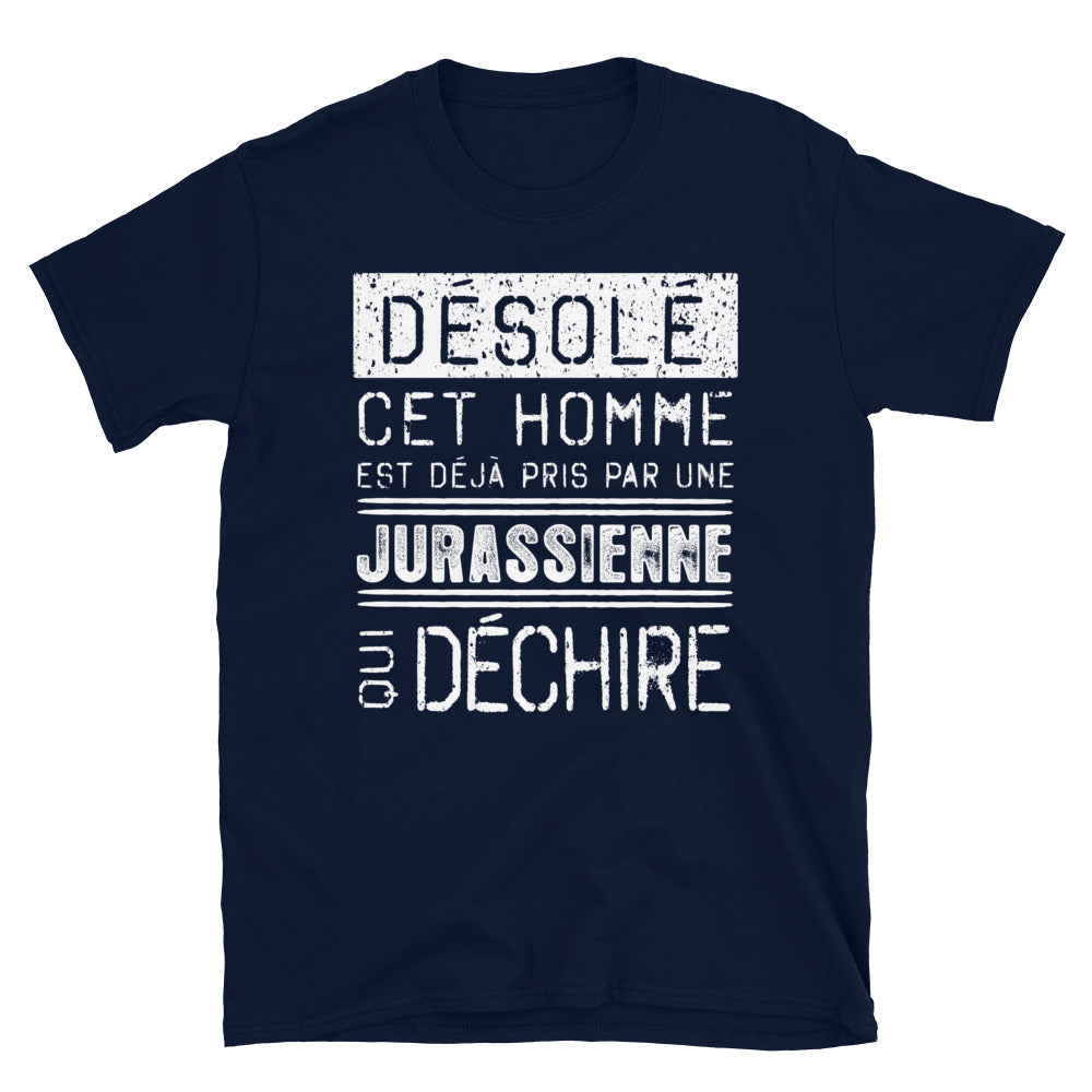 T-shirt Jura noir dos - Désolé ce mec est pris par une fille qui déchire
