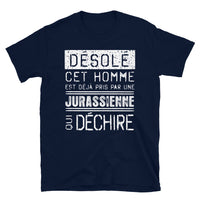 Thumbnail for T-shirt Jura noir dos - Désolé ce mec est pris par une fille qui déchire