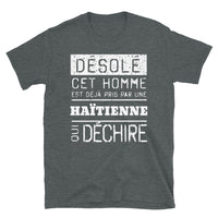 Thumbnail for T-shirt Haïtien bleu marine - Désolé ce mec est pris par une fille