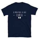 Je m'en fous je suis Corse - T-shirt Standard - Ici & Là - T-shirts & Souvenirs de chez toi