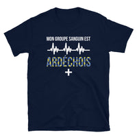Thumbnail for T-shirt Ardéchois bleu marine dos - Mon groupe sanguin est Ardéchois Plus +