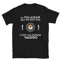 Thumbnail for T-shirt Valais noir - Le gars qui ne boit pas c'est un espion