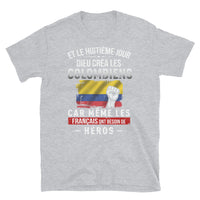 Thumbnail for 8e-jour-colombiens T-shirt Standard - Ici & Là - T-shirts & Souvenirs de chez toi