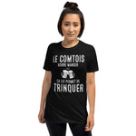 Le Comtois adore manger - T-shirt Standard - Ici & Là - T-shirts & Souvenirs de chez toi