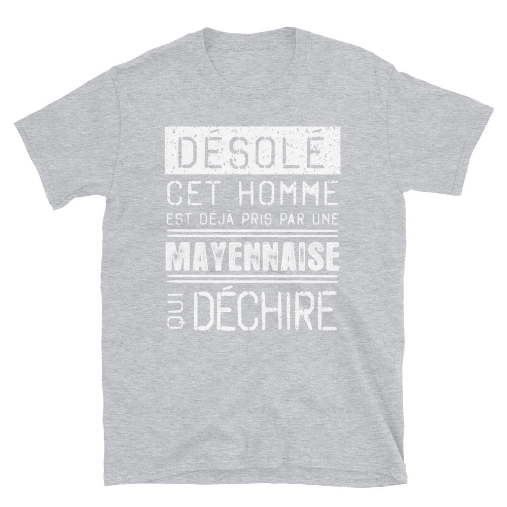 T-shirt Mayenne bleu marine dos - Désolé ce mec est pris par une fille qui déchire