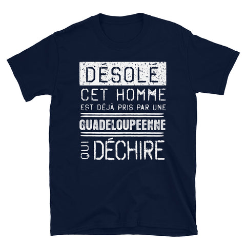 GUADELOUPENNE-desole T-shirt Standard - Ici & Là - T-shirts & Souvenirs de chez toi