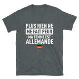 ma-femme-allemande T-shirt Standard - Ici & Là - T-shirts & Souvenirs de chez toi