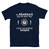 Espion en Béarn Dans le Béarn -  T-Shirt standard - Ici & Là - T-shirts & Souvenirs de chez toi