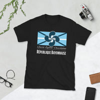 Thumbnail for T-shirt Bayonne bleu marine dos - Fierté locale et confort durable