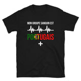 Mon groupe sanguin : Portugais plus - T-shirt Standard - Ici & Là - T-shirts & Souvenirs de chez toi