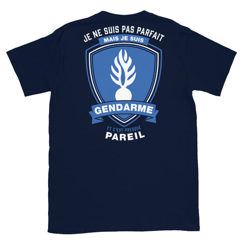 parfait-gendarme T-shirt Standard - Ici & Là - T-shirts & Souvenirs de chez toi