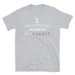 Priez pour moi ma femme est Malagasy - T-shirts Unisexe Standard - Ici & Là - T-shirts & Souvenirs de chez toi