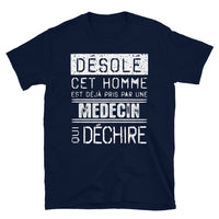 Thumbnail for T-shirt humour noir dos - Désolé ce mec est pris par une fille
