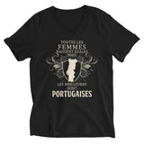 Les meilleures sont Portugaises - T-shirt col V - Ici & Là - T-shirts & Souvenirs de chez toi