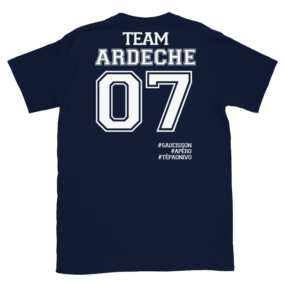 TEAM Ardèche 07 #  - T-shirt Standard - Ici & Là - T-shirts & Souvenirs de chez toi